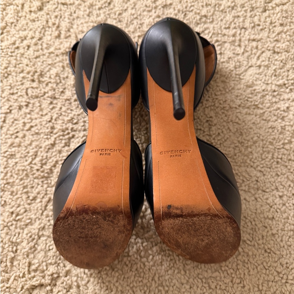 Givenchy High Heeled Sandals in Black - Picture 6 of 7
